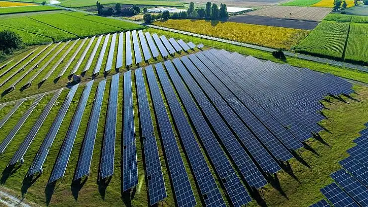 EİB, yenilenebilir enerji zirvesini İzmir'de topluyor