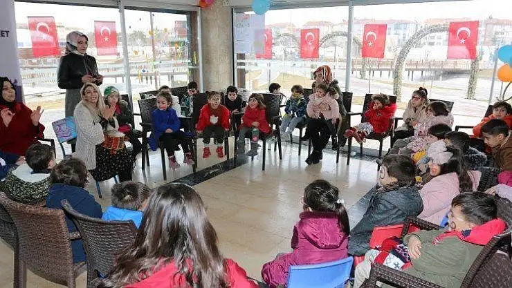 Elazığ Belediyesi'nden Çocuklara Moral Desteği