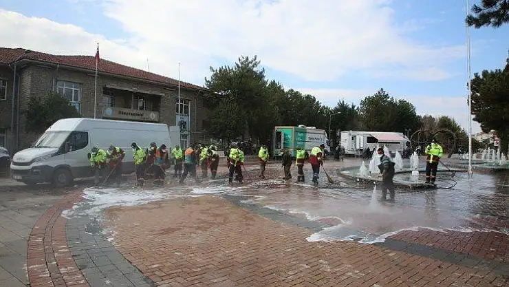 Elazığ'da Koronavirüse Karşı Dezenfeksiyon Çalışmaları