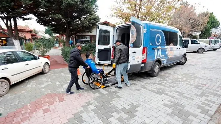 Erişilebilirlik Yılında İşaret Dili Uygulamaları Yaygınlaştırıldı
