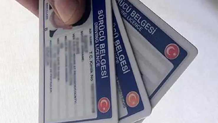 Eski tip sürücü belgeleri, 31 Temmuz'a kadar yenilenebilecek.
