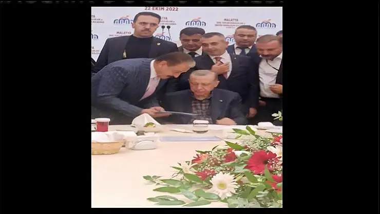 Esnafın sorun ve talep dosyası Erdoğan'a sunuldu