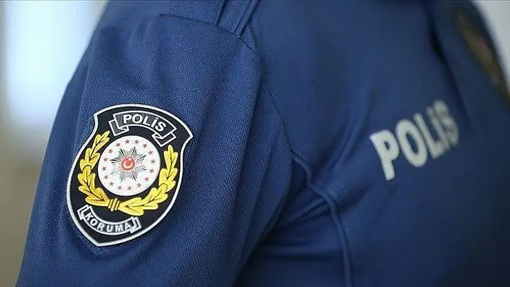 Evlilik Yıl Dönümü Mazeret İzni Emniyet Personelinin Yüzünü Güldürdü