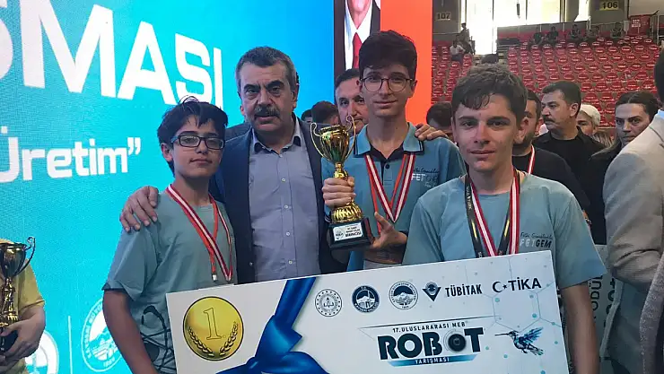 Fethi Gemuhluoğlu Fen Lisesi'nden Büyük Başarı!