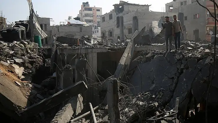 Gazze'de şehit sayısı 57 bin 523'e yükseldi