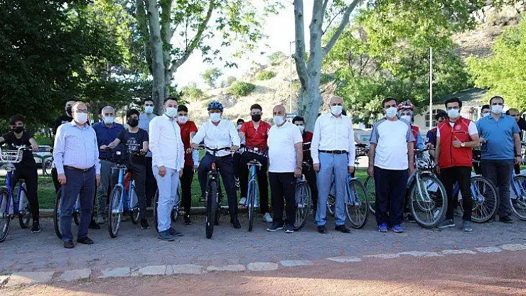 Gençlerle Pedal Çevirdi