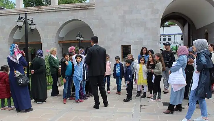 Battalgazi İlçesi Turist Çekmeye Devam Ediyor
