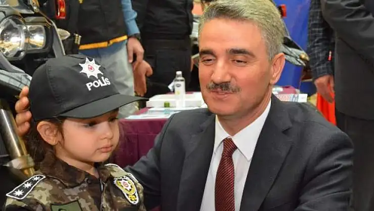 Polis Haftası Etkinlikleri Kapsamında Stantlar Açıldı