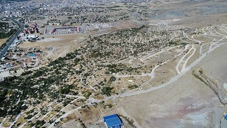 Yeni Mezarlık Alanı Hızla Tamamlanıyor
