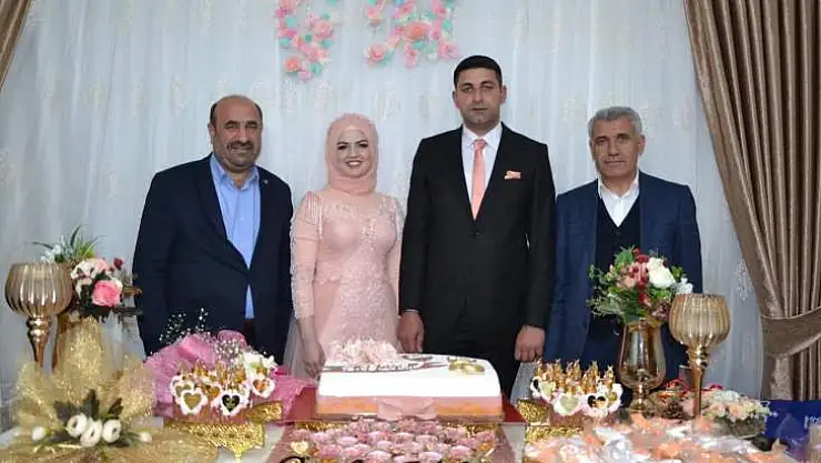 Van Ailesinin Mutlu Günü