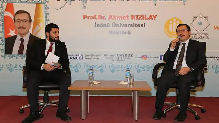Rektör Kızılay Gençlerle Minder Sohbetinde Buluştu