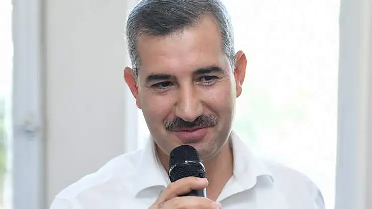 Başkan Çınar, Dilek'te Esnafları Ve Vatandaşları Dinledi