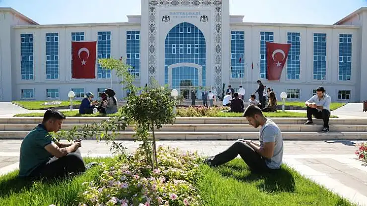 Battalgazi Belediyesi Twitter'da Gündeme Oturdu