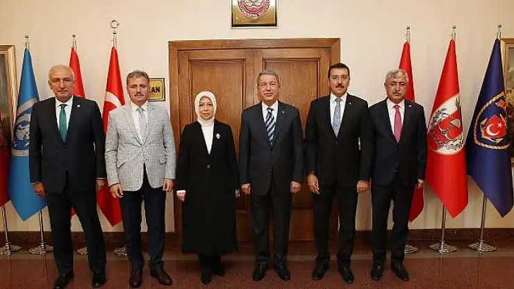 Milli Savunma Bakanına Ziyaret