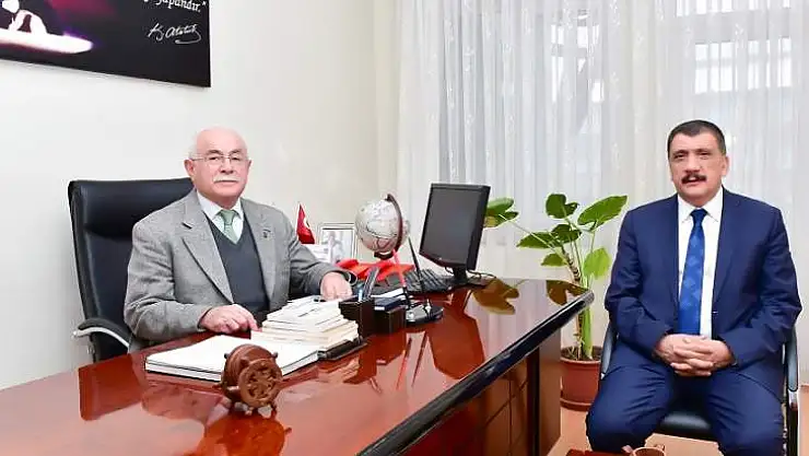 Başkan Gürkan, 'Eşref Dedemiz, Malatya Açısından Bir Sigortadır'
