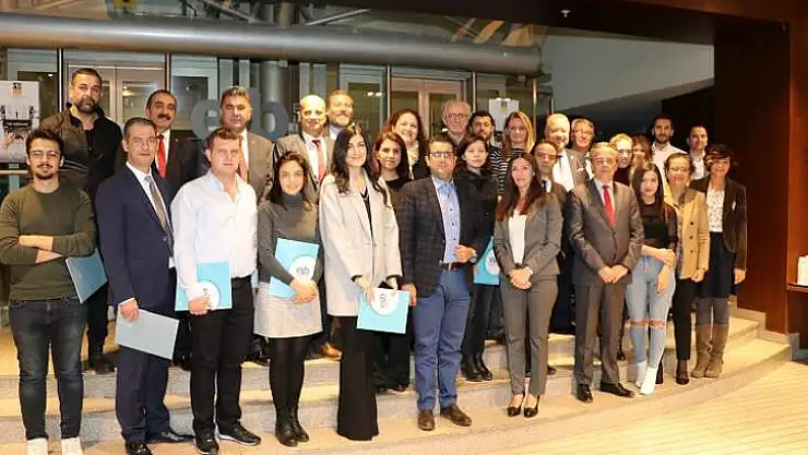 İhracat Akademisi ilk mezunlarını verdi