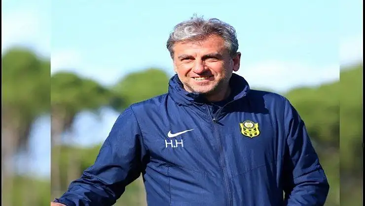 Hamza Hamzaoğlu'ndan Nağmeler: ' Futbol oynamayı artık biraz daha ikinci plana attık'