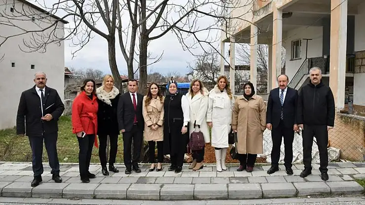 Hanımefendi Hanife Yazıcı'dan Akçadağ İlçesine Ziyaret