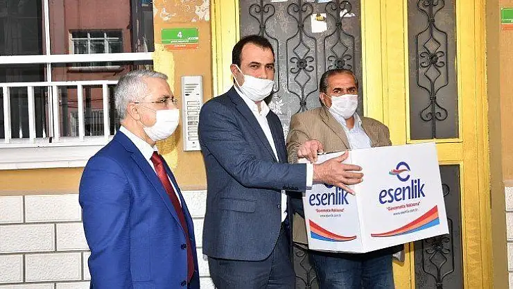 Hazırlanan Koliler Berberler ve Kuaförlere