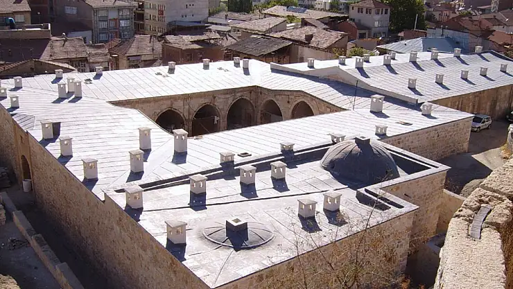 Hoşgörü kültürünün yaşandığı bir Anadolu ilçesi : Hekimhan