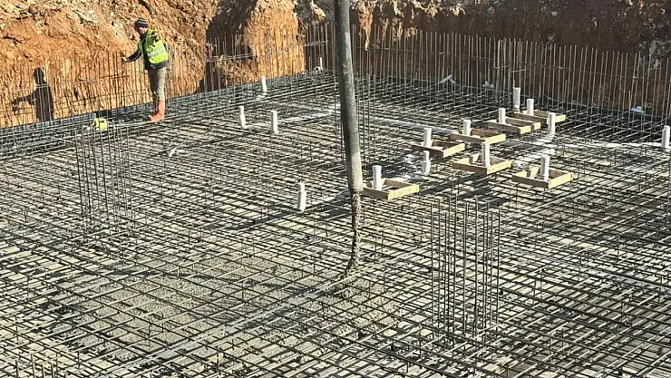 Hüseyin Kölük Camii'nin temeli dualarla atıldı