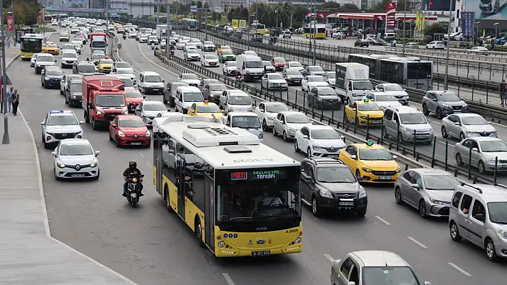 İBB Meclisi'nde toplu taşımaya yüzde 30 zam kararı
