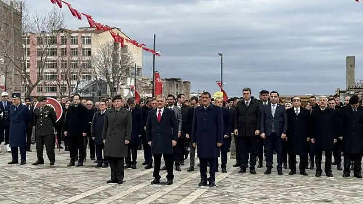 İkinci Cumhurbaşkanı İsmet İnönü vefatının 50. yılında memleketi Malatya'da anıldı