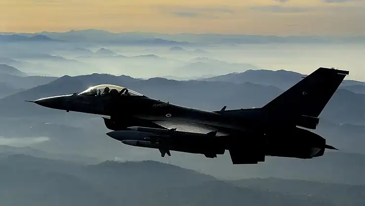 Irak'ın kuzeyinde 8 PKK elemanı öldürüldü