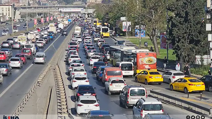 İstanbul'da trafiğe kapatılan yollar açıklandı