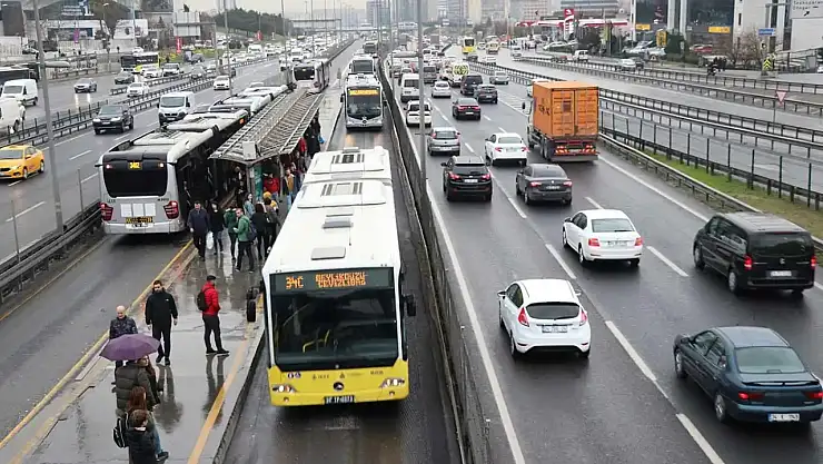 İstanbul trafiğine 'Papa' düzenlemesi!