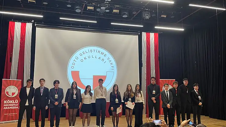 İzmir'de Kültürel Miras İçin Güç Birliği: ODTÜ GVO Tarih Buluşmaları-II Tamamlandı