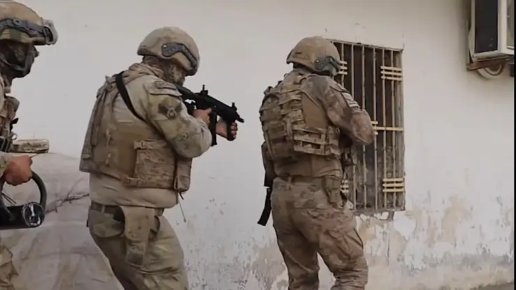 Jandarma 7 İlde 8 Suç Örgütünü Çökertti: 36 Tutuklama