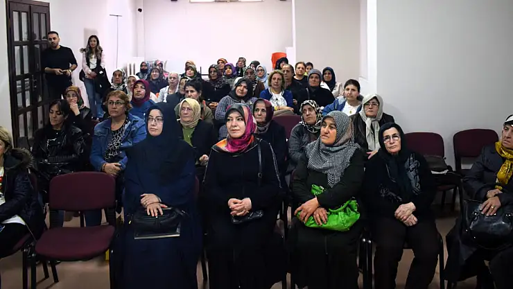 Kadın Meclisi Üyelerine 'KADES' Bilinçlendirme Eğitimi Verildi
