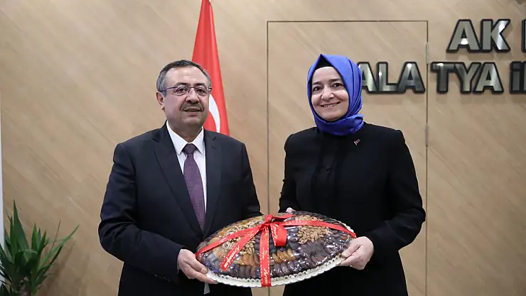 Kaya: 'Malatyalı hemşehrilerimizden aldığımız ışıkla rotamızı belirleyeceğiz'