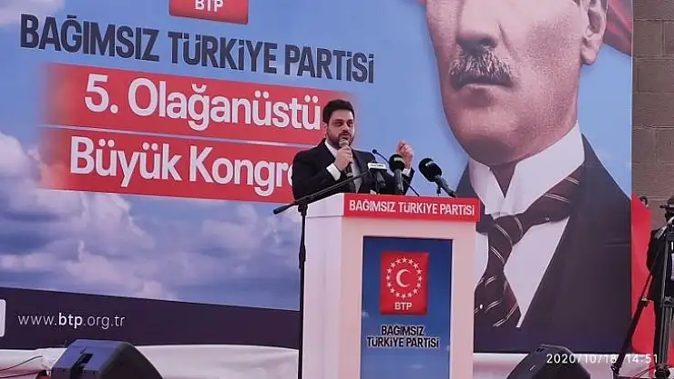 Kendimi Türkiye'nin Bağımsızlığına Adıyorum