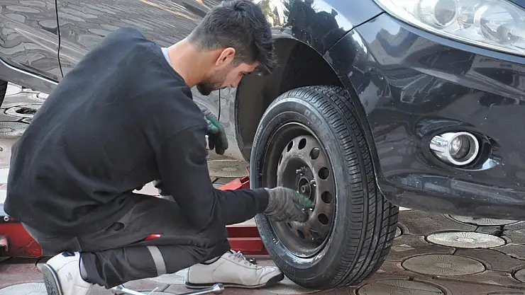 Kış lastiği zorunluluğu sona erdi