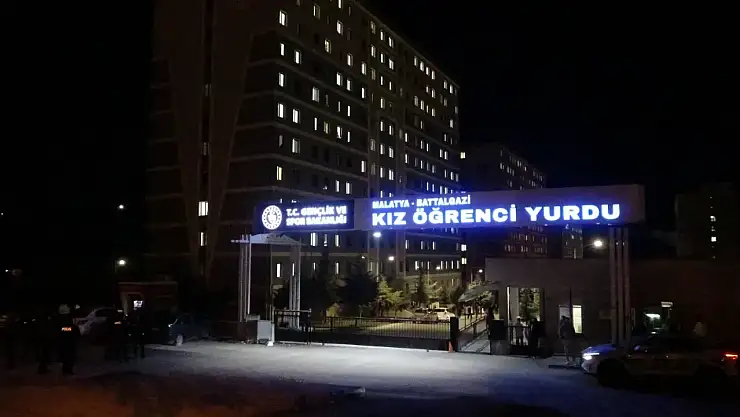 Kız yurdunda İntihar Eden Genç Kız Hayatını Kaybetti