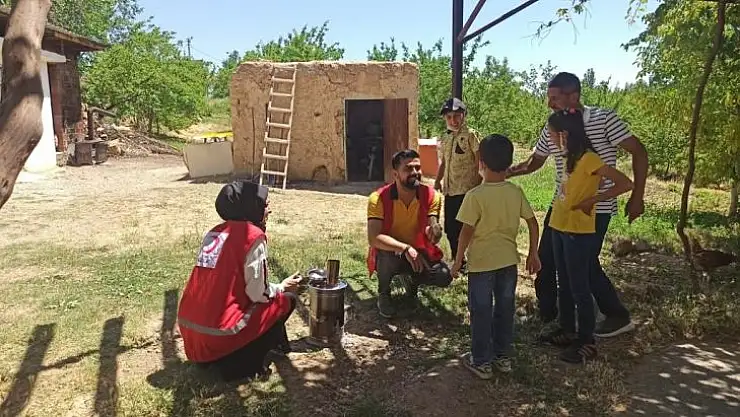 Kızılay Yeşilyurt Şubeden sürpriz etkinlik