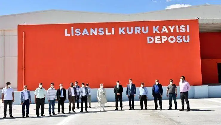 Lisanslı Kuru Kayısı Deposunun var olması elimizi daha güçlendirecek