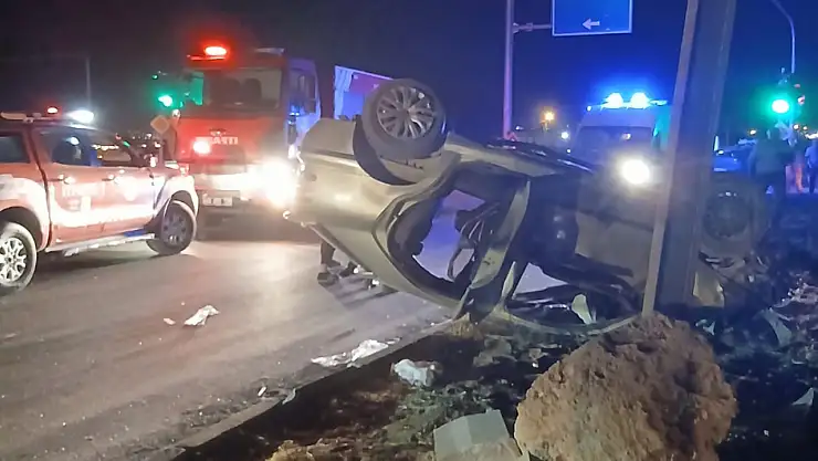 Malatya'da Kavşakta Feci Çarpışma: 5 Yaralı