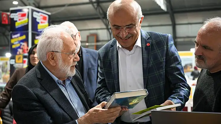 Malatya'da Kültür Rüzgârı Esti: 250 Bin Ziyaretçi Kitap Fuarında Buluştu