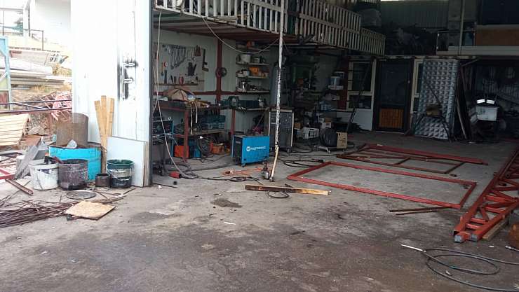 Malatya'da Sanayi Sitesinde Tiner Faciası: İki Kişi Yaralandı