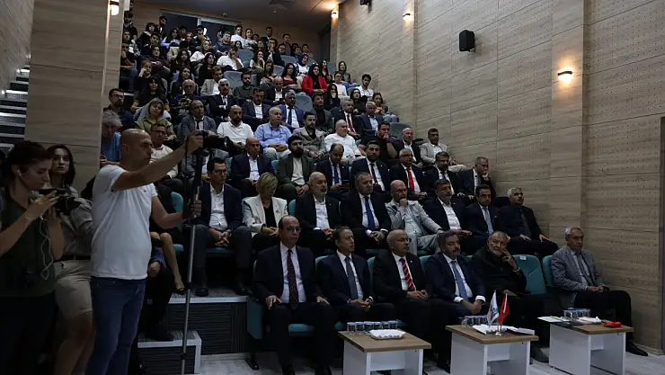 Malatya, Değerine Sahip Çıkıyor: Kenan Işık'ın Adı Üniversitede Yaşayacak
