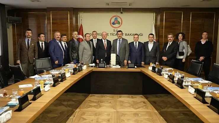 Bakan Tüfenkci, Perakendecilere  sebze meyve standartını Anlattı