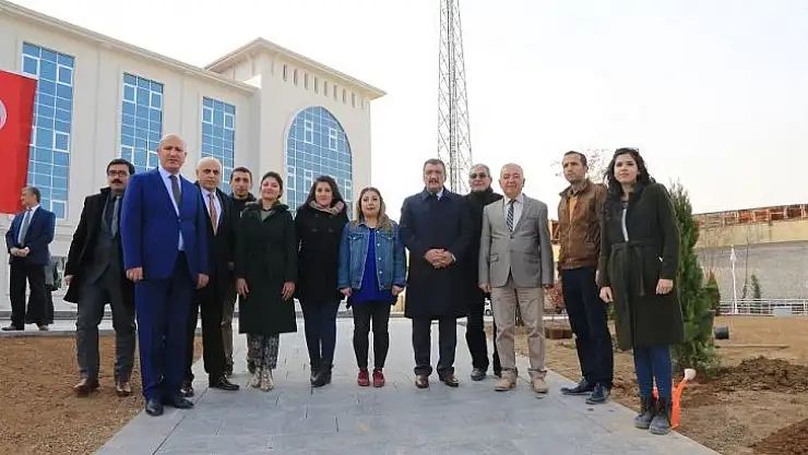 Hizmet Binamızın Ön Bahçesi Bir Park Hüviyetine Kavuştu