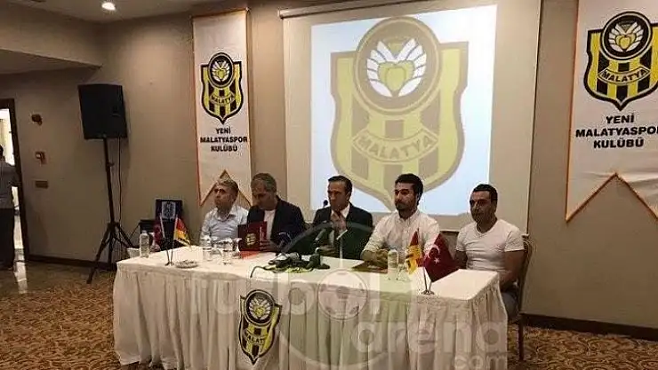 Başkan Gevrek Basın Mensupları İle Birayaya Geldi