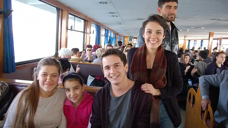 İzmir bu gençlerle gurur duyuyor  
