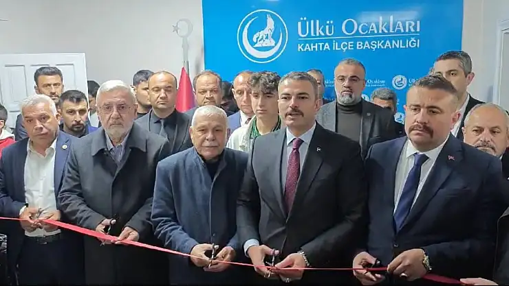 Mehmet Metiner'den, Kahta Ülkü Ocakları açılışında 'Birlik ve Beraberlik' vurgusu