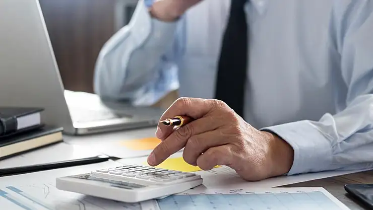 Memur alımlarına 35 yaş sınırı getiren kanun teklifi TBMM'de kabul edildi