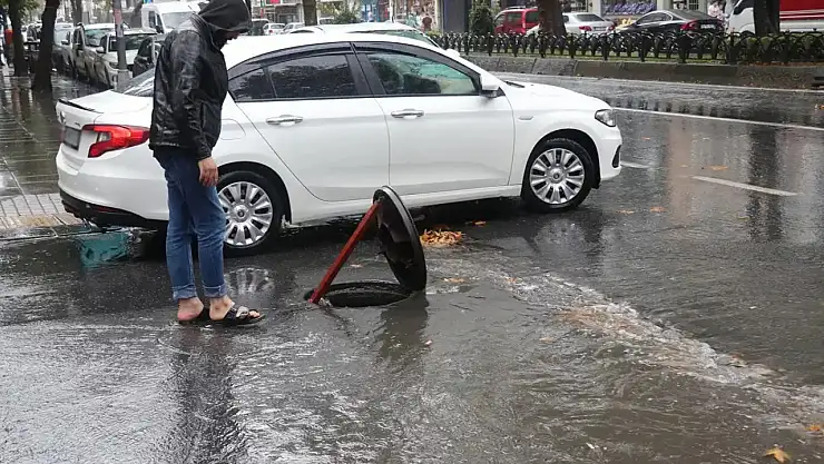 Meteoroloji'den sağanak yağış uyarısı